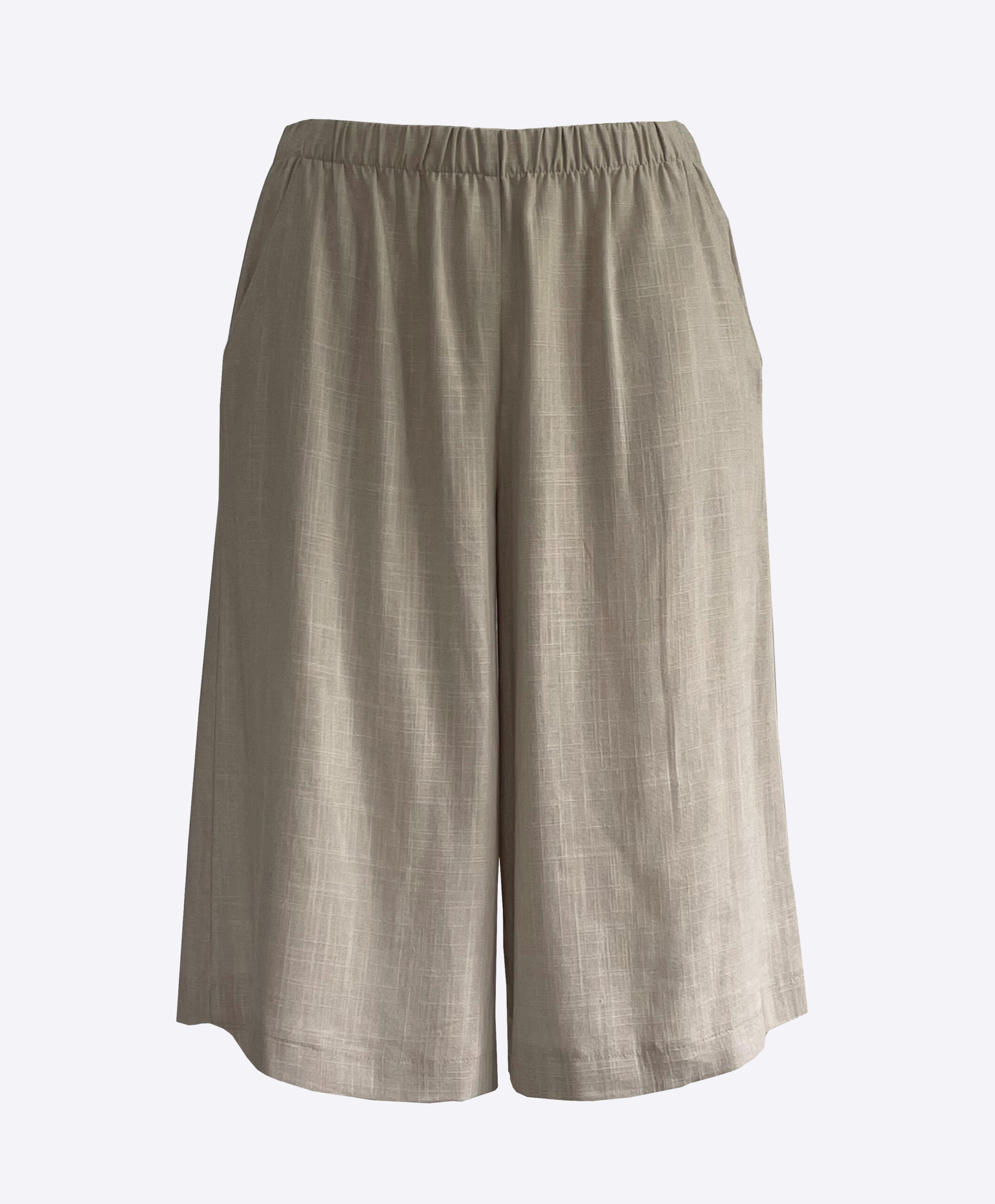 nahe-iida-shortsit